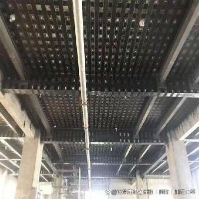 在建筑结构维护领域,碳纤维布加固技术逐渐成为常见的选择